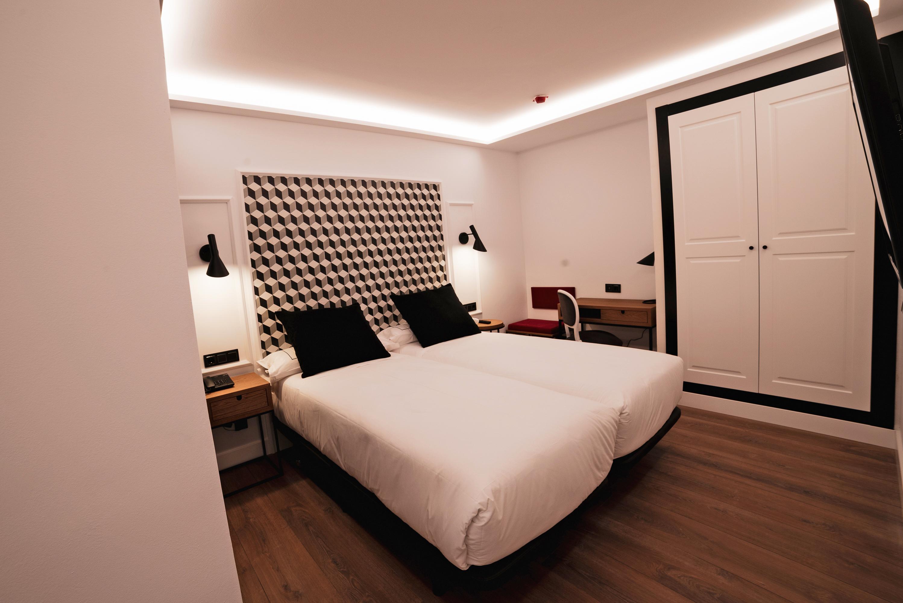 Hotel Colon Plaza บายาโดลิด ภายนอก รูปภาพ